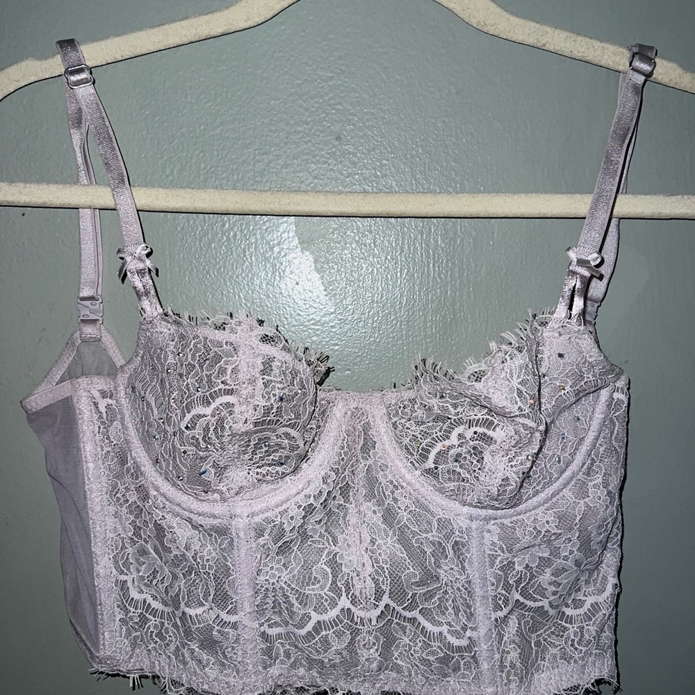 Elegant Lace Bralette in Lavender